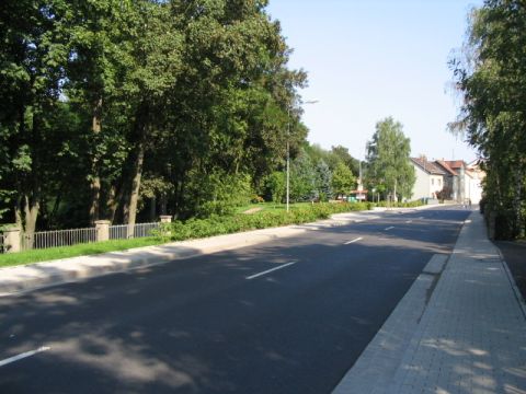 Bahn�bergang �ber die B7