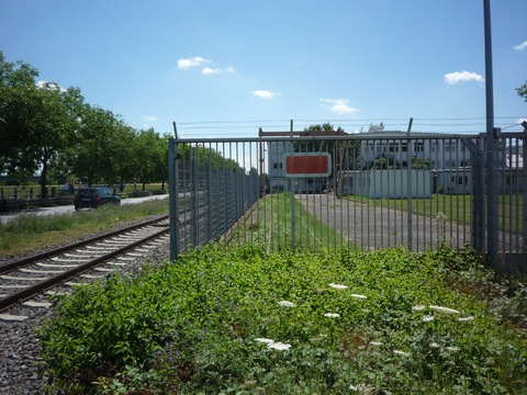 Einfahrt Pfalz-Flugzeugwerke