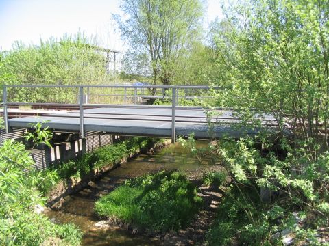 Br�cke �ber den Auenbach