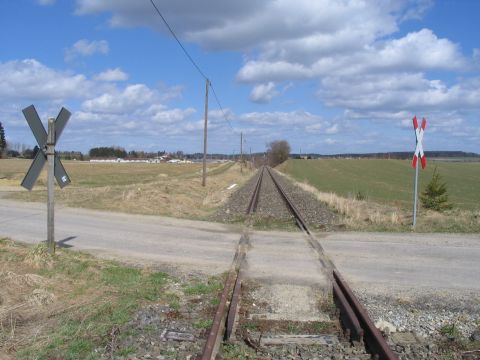 Bahnbergang ber die Strae nach Dichtenhausen