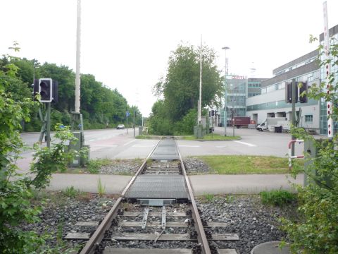 Bahnbergang ber die Raiffeisenstrae