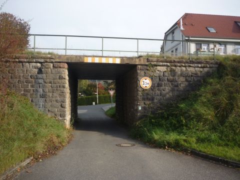 Brcke ber die Strae Am Mhlgaben