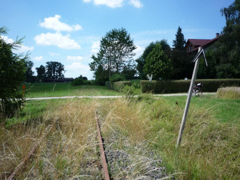 Bahnbergang ber einen Wirtschaftsweg