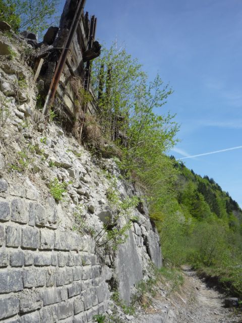 Zwischen Kennelbach und Fluh