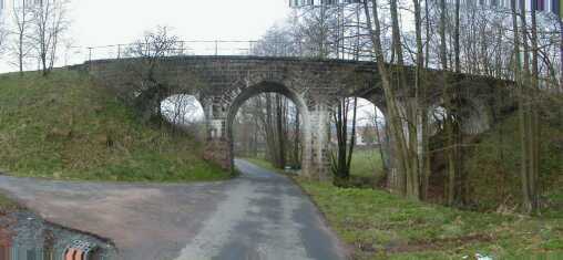 Blick auf die Brücke