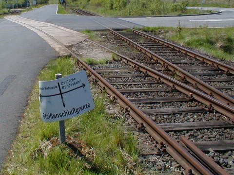 2. Abzweig Firma Rotpunkt