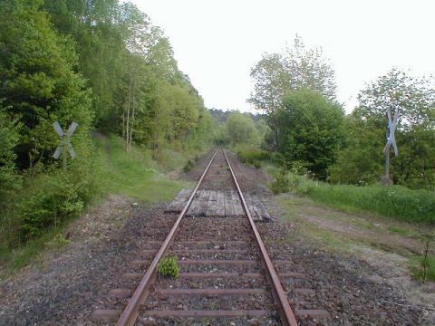 Bahnbergang zwischen Eschenstruth und Frstenhagen