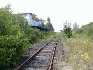 Durchfahrt durch den Bahnhof 2