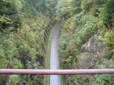 Br�cke �ber der Einschnitt Auwallenburg