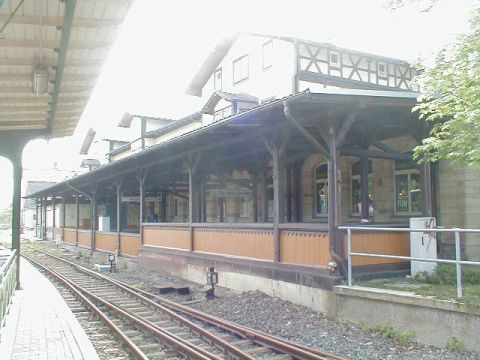 Bahnsteigseite Bad Salzungen