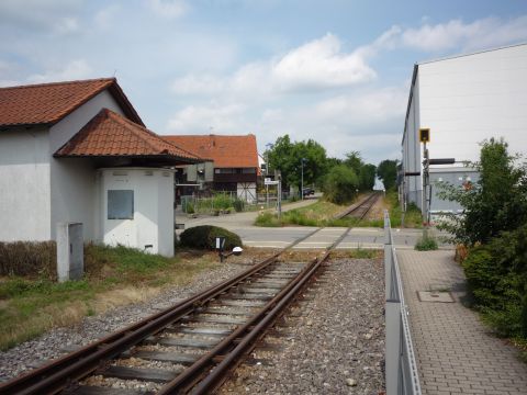 Bahn�bergang �ber die Bahnhofstra�e