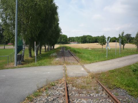 Bahn�bergang am Sportplatz