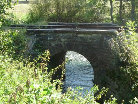 Brcke ber einen Seitenkanal der Eyach