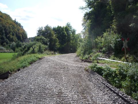 Bahnbergang zwischen Bad Imnau und Trillfingen
