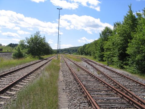 Einfahrt in den Bahnhof Oberheutal