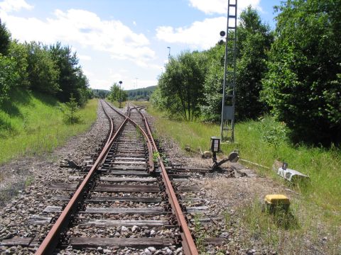 Einfahrt in den Bahnhof Oberheutal
