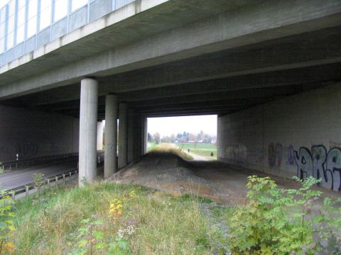 Br�cke der Autobahn Stuttgart - Ulm