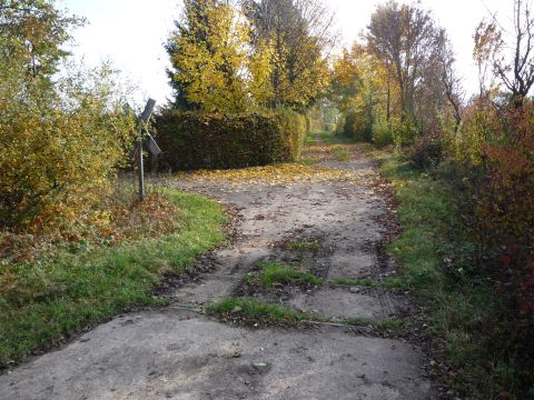 Bahn�bergang zwischen G�glingen und Pfaffenhofen