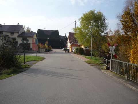 Bahn�bergang �ber die Bahnhofstra�e