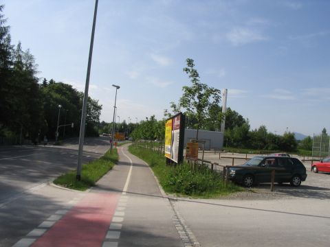 Zufahrt zur Isarbr�cke