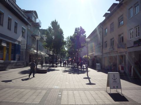 Durch die Hauptstrae
